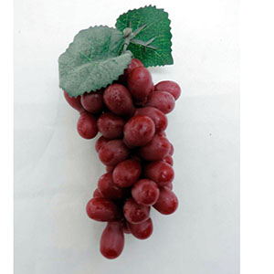 Ramo de uvas rojas