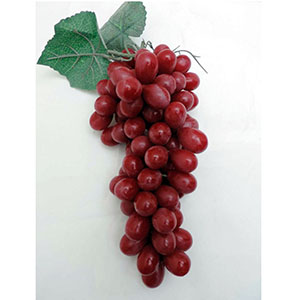 Ramo de uvas rojas