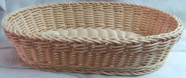 Canasta tejida de fibras