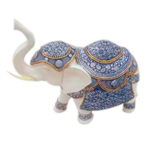 Elefante blanco con montura