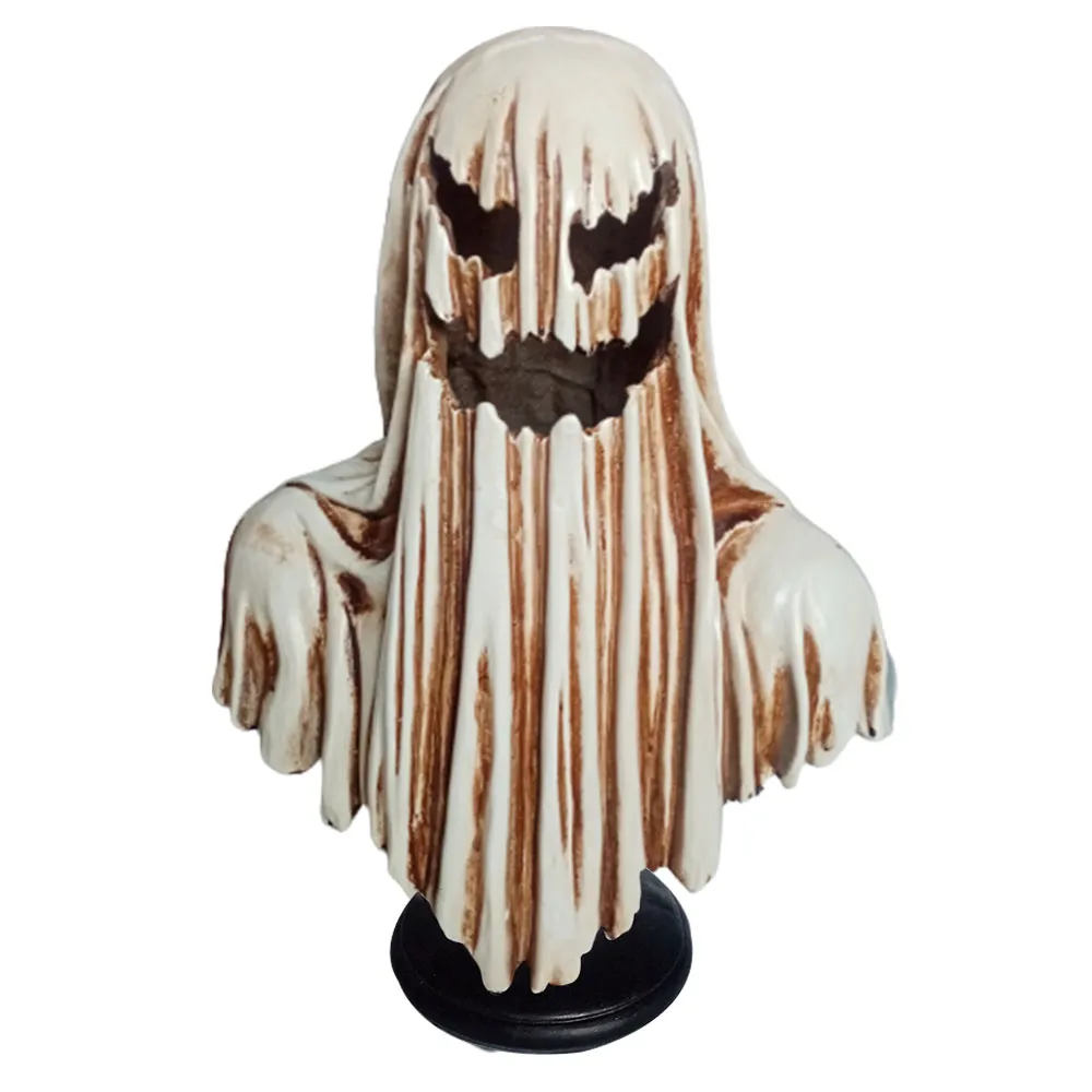 Fantasma de poliresina - Galerías el Triunfo - 044071821501