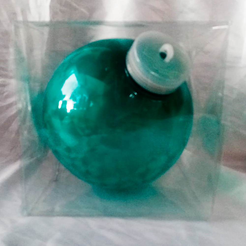 Esfera de plástico verde - Galerías el Triunfo - 049072722060