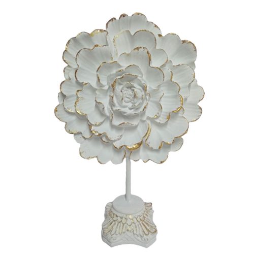 Flor blanca con dorado