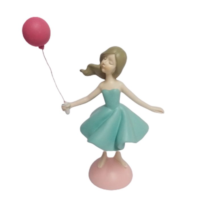 Figura de mujer - Galerías el Triunfo - 049072778294
