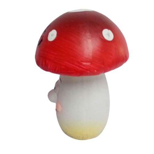 Hongo de barro rojo