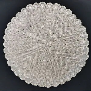 Mantel individual bordado