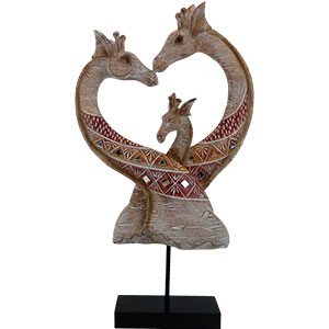 Escultura de jirafas - Galerías el Triunfo - 061072503050