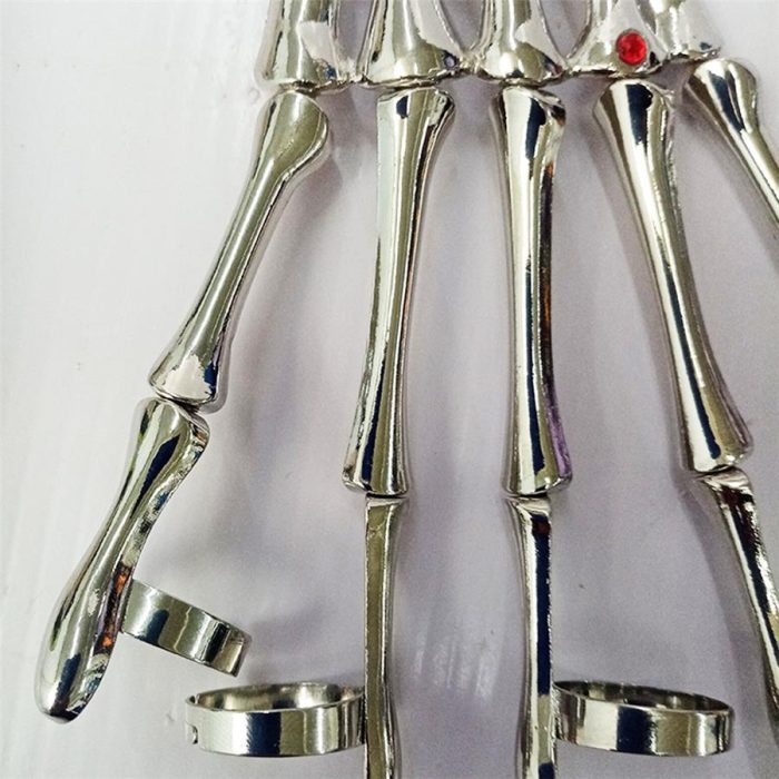 Brazalete decorativo diseño mano - Image 3