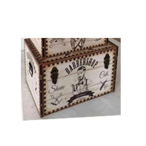 Baúl de madera estampado