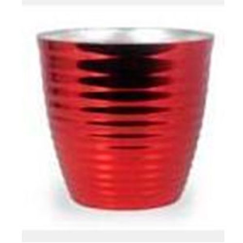 Maceta de plástico roja
