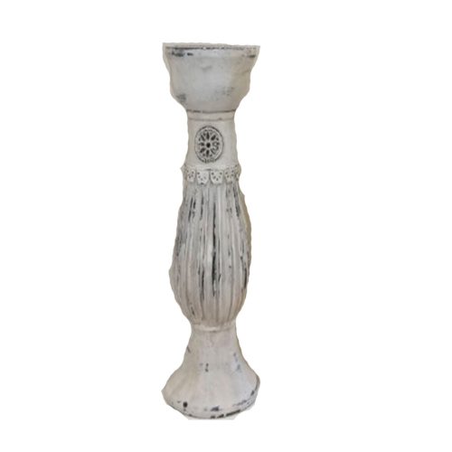 Candelabro gris de cemento