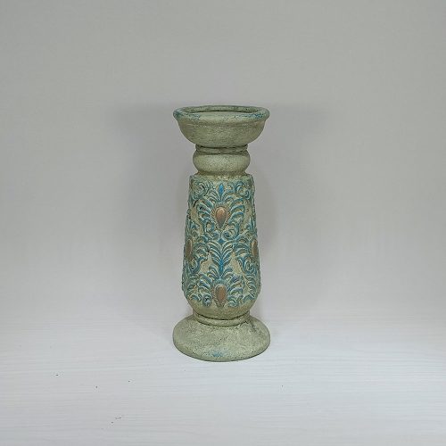 Candelabro azul de cemento