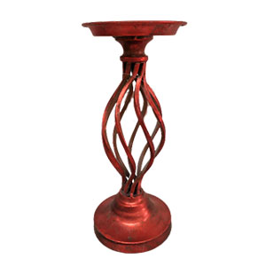 Candelabro de metal rojo