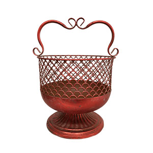 Candelabro de metal rojo