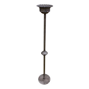 Candelabro de metal plateado