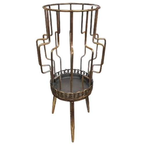 Candelabro de metal dorado