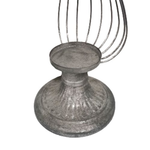 Candelabro de metal plateado