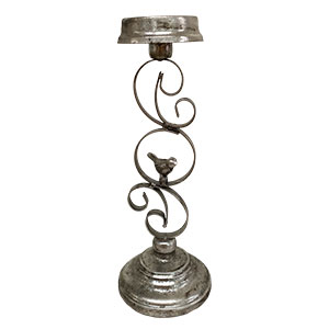 Candelabro de metal plateado