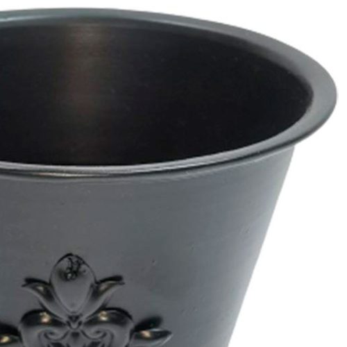 Maceta de metal negro