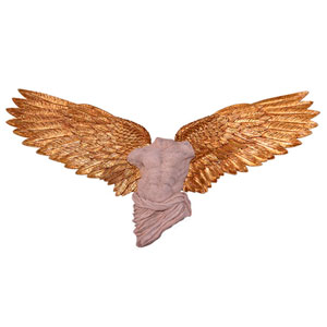 Escultura con alas Doradas