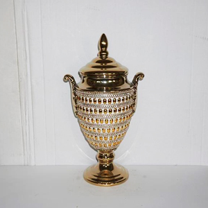 Tibor con tapa dorado