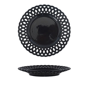 Plato negro de porcelana