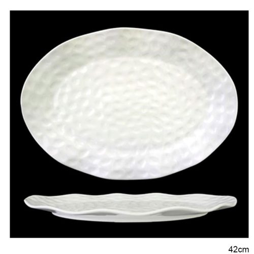 Plato de porcelana blanca