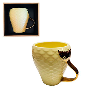 Taza amarilla de escamas - Galerías el Triunfo - 093072438060