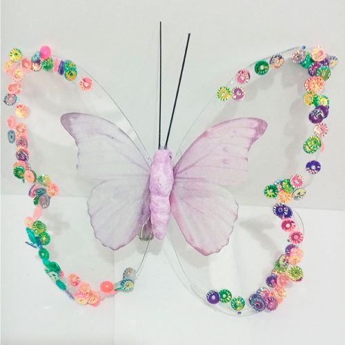 Mariposa purpura transparente