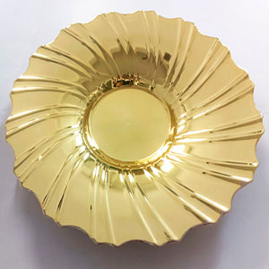Plato hondo dorado diseño