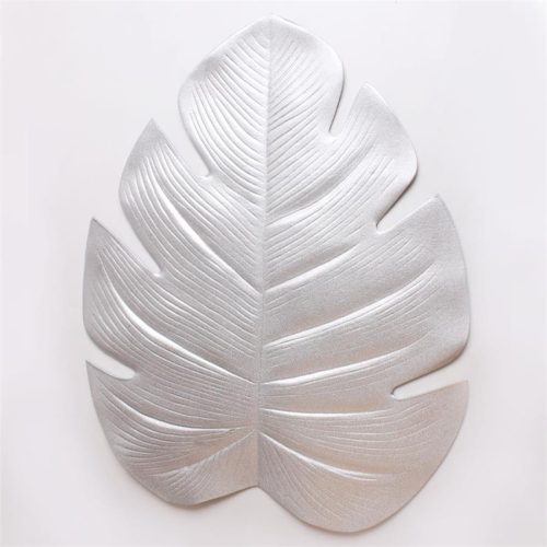 Hoja de fomi plateada