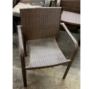 Silla tejida de fibras