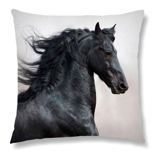 cojín diseño caballo negro