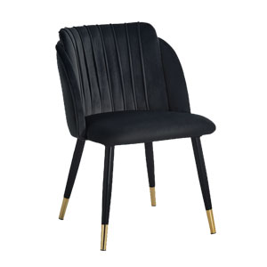 Silla de terciopelo negro