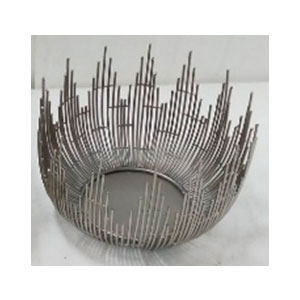 Candelabro de metal plateado