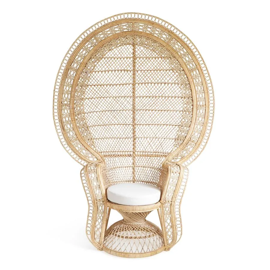 Silla de rattan tejida - Galerías el Triunfo - 168072804000
