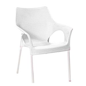 Silla de plástico imitación - Galerías el Triunfo - 168172780079