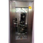Puerta de acero inoxidable - Galerías el Triunfo - 169072539001