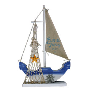 Velero de madera blanco