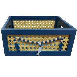 Caja de madera azul