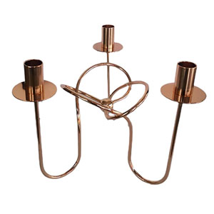 Candelabro de metal