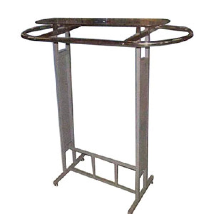 Mueble de metal - Galerías el Triunfo - 221001736167