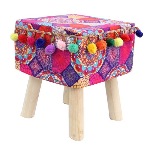 Taburete cuadrado con estampado