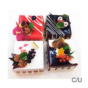 Pastel cuadrado de varios