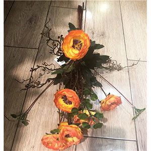 Vara con 6 rosas