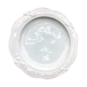 Plato de cerámica blanco