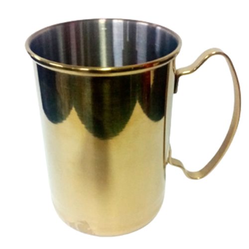 Taza de acero dorado