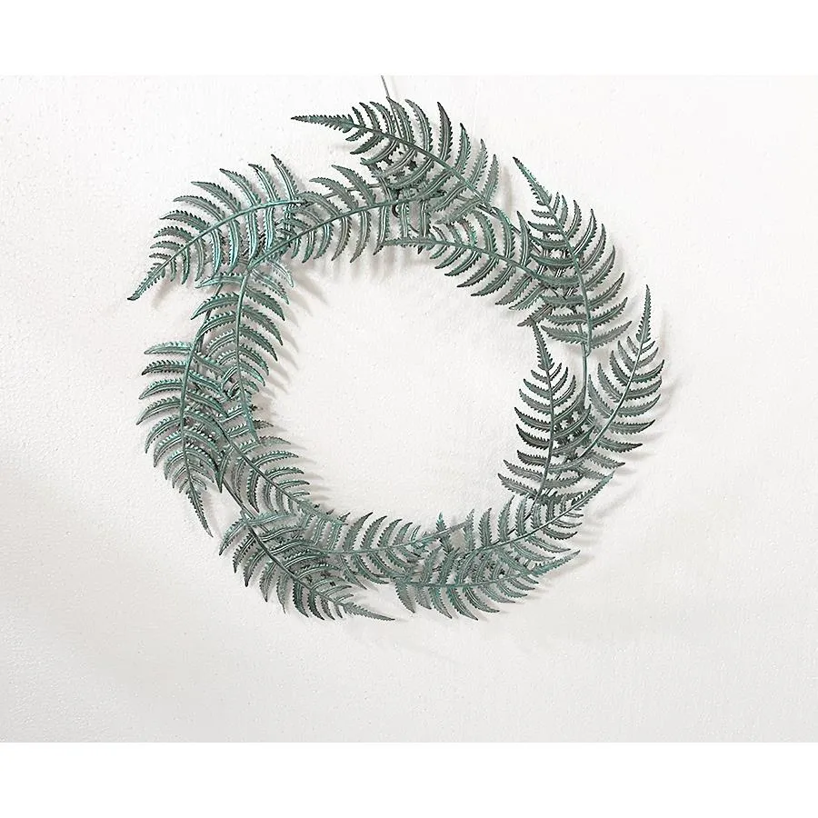 Decoración de metal - Galerías el Triunfo - 074072300611