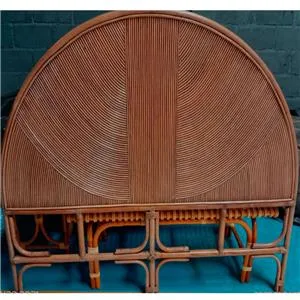 Cabecera de rattan café