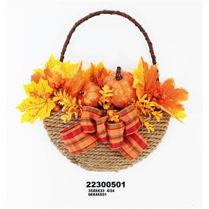 Colgante de canasta con flores naranjas y moños de 35x8x33cm